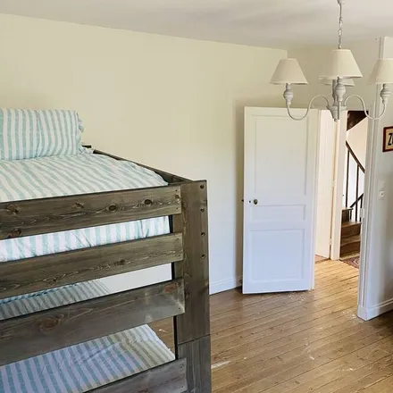 Rent this 3 bed house on 50480 Sainte-Marie-du-Mont
