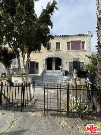 Buy this 1studio house on 3019 West 17th Street in Los Angeles, CA 90019