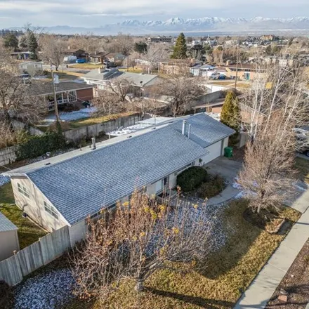 Image 6 - The Church of Jesus Christ of Latter-day Saints, 7200 South, Cottonwood Heights, UT 84121, USA - House for sale