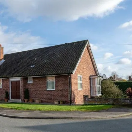 Buy this 2 bed house on Pasture Farm Close in York, YO10 4PZ