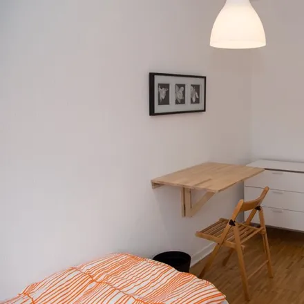 Rent this 4 bed room on Rauschener Ring 19 in 22047 Hamburg, Germany