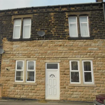 Rent this 2 bed room on Bramley Working Men's Club in Elder Road, Pudsey