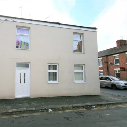 Rent this 2 bed apartment on Audley Street in Crewe, CW1 4BS