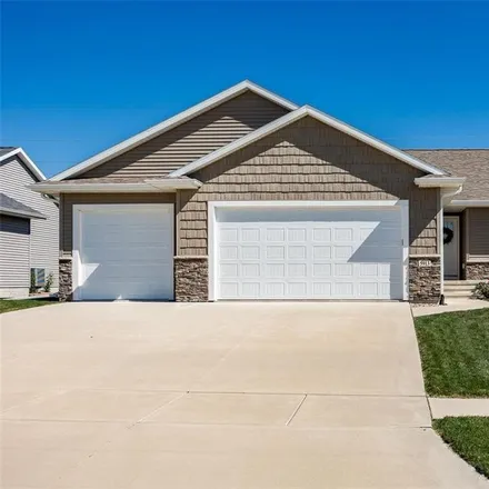 Buy this 4 bed house on 5913 Rock Ridge Drive in Marion, IA 52302