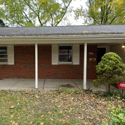 Image 2 - 4809 Polen Drive, Kettering, OH 45440, USA - House for sale
