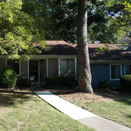 Image 2 - 5846 Branchwood Road, Raleigh, NC 27609, USA - Townhouse for sale