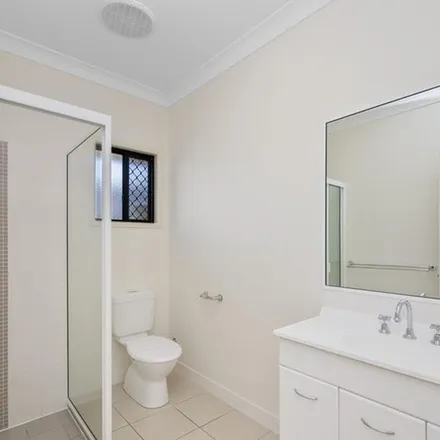 Rent this 4 bed apartment on Chaimberlane Place in Kirwan QLD 4814, Australia