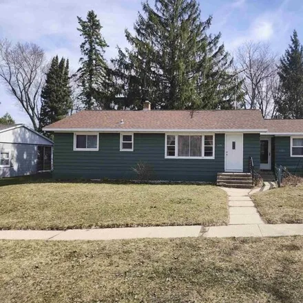 Buy this 4 bed house on 1151 Grant Street in Fort Atkinson, WI 53538