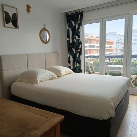 Image 5 - Orpi Optimum Paris 19Eme, Rue de Crimée, 75019 Paris, France - Apartment for rent