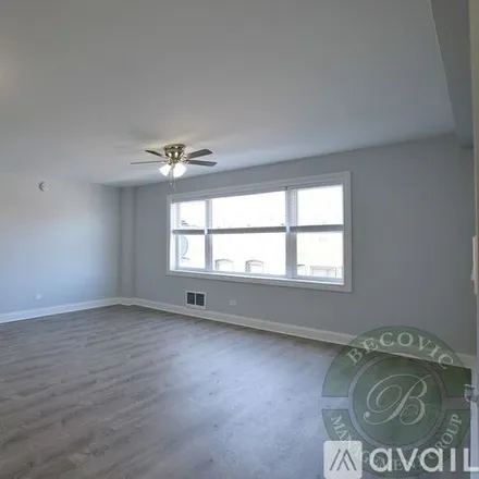 Image 3 - 7710 N Sheridan Rd, Unit 506 - Apartment for rent