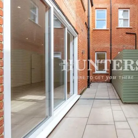 Image 9 - 227 Archway Road, London, N6 5AX, United Kingdom - Apartment for rent