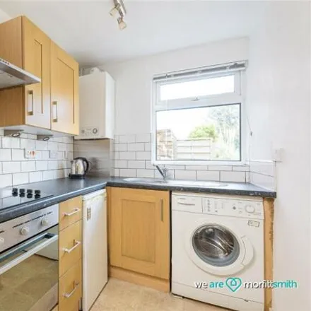 Image 3 - 11 Norfolk Road, Sheaf Valley, Sheffield, S2 2SX, United Kingdom - Townhouse for sale