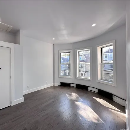 Rent this 5 bed apartment on 87-03 90th Street in New York, NY 11421