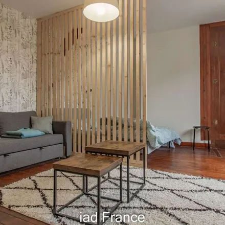 Rent this 1 bed apartment on Chemin de Contre Halage in 78250 Mézy-sur-Seine, France
