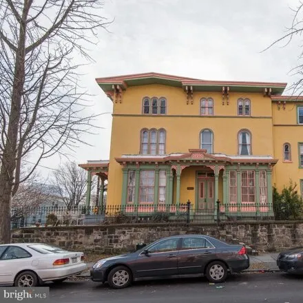 Rent this 3 bed house on 418 North 32nd Street in Philadelphia, PA 19104