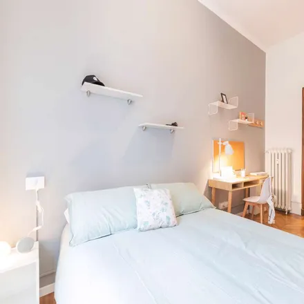 Rent this 13 bed room on Via Mercanti in 16 scala A, 10122 Turin TO