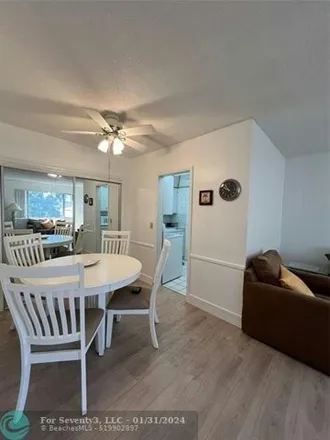 Image 6 - 364 South Cypress Road, Garden Isles, Pompano Beach, FL 33060, USA - Condo for rent