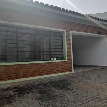 Buy this 2 bed house on Rua Pedro Bassi in Loteamento Residencial Serra Azul, Louveira - SP