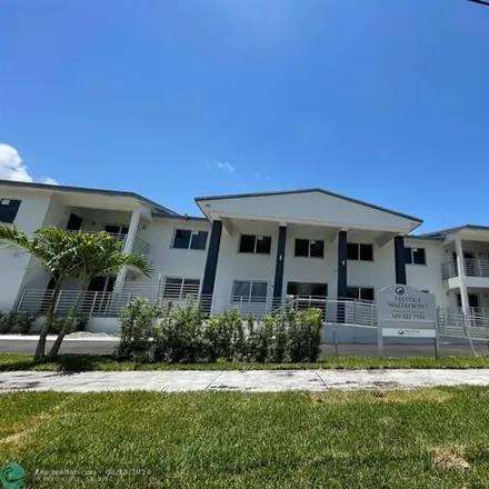 Image 2 - 13150 Memorial Highway, North Miami, FL 33161, USA - Apartment for rent
