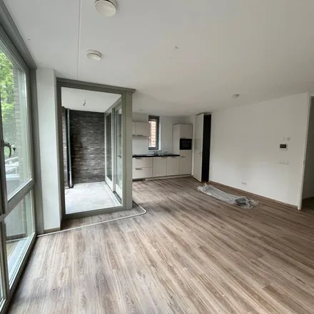 Rent this 1 bed apartment on Nieuwendijk 3C in 5664 HA Geldrop, Netherlands