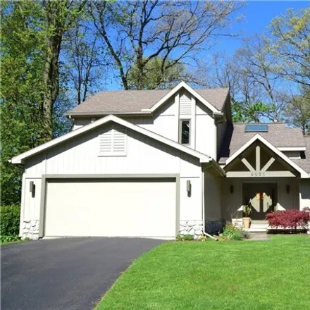Buy this 3 bed house on 5111 Candlewood Lane in Sylvania, OH 43560