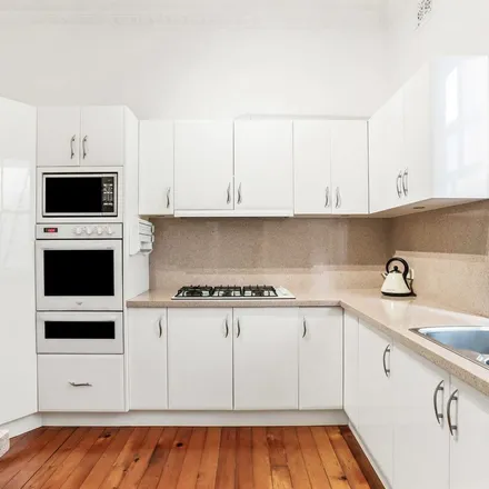 Image 3 - Wentworth Avenue, Mascot NSW 2020, Australia - Apartment for rent