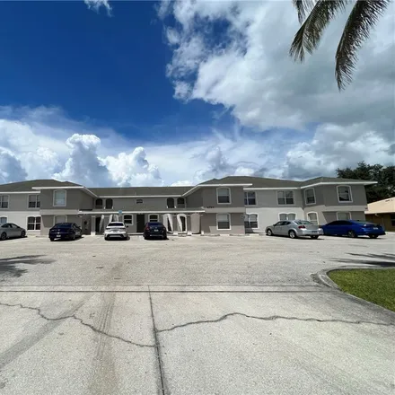 Image 2 - 4600 Skyline Boulevard, Cape Coral, FL 33914, USA - Condo for rent