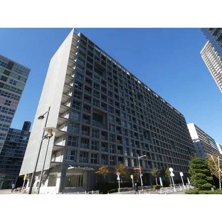 Rent this 2 bed apartment on キャナルコート2街区前 in Harumi-dori Avenue, Shinonome 1-chome