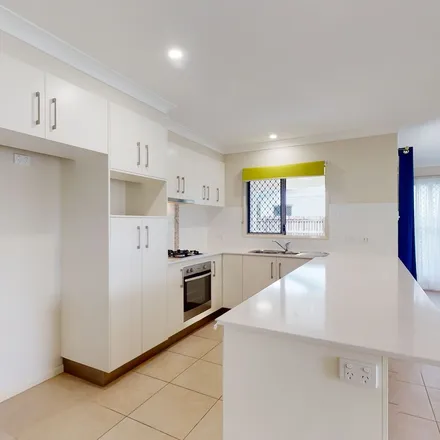 Image 2 - 6 Grosvenor Street, Currajong QLD 4812, Australia - Apartment for rent