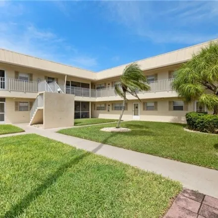 Rent this 2 bed condo on 927 Southeast 46th Lane in Cape Coral, FL 33904