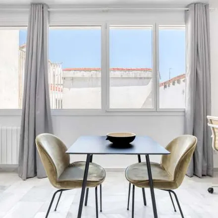 Rent this 1 bed apartment on Calle de San Lorenzo in 22, 28004 Madrid