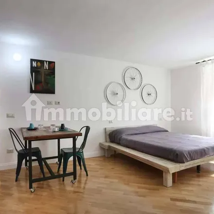 Image 8 - Viale Giovanni Milton, 63, 50129 Florence FI, Italy - Apartment for rent
