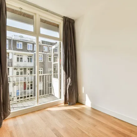 Rent this 5 bed apartment on Nieuwe Prinsengracht 14-1 in 1018 XH Amsterdam, Netherlands