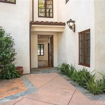 Image 3 - 1835 Outpost Drive, Los Angeles, CA 90028, USA - House for rent