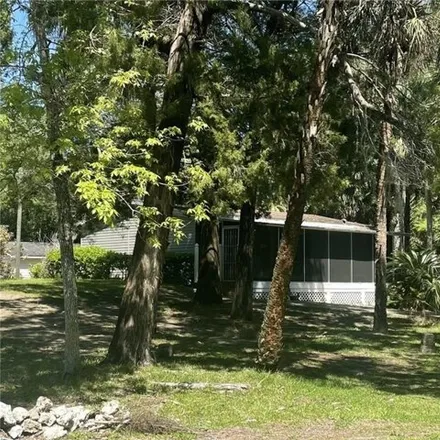 Buy this studio apartment on 11167 West Rockhaven Lane in Citrus County, FL 34448