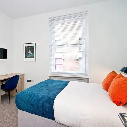 Image 2 - London, WC2E 9JL, United Kingdom - Apartment for rent