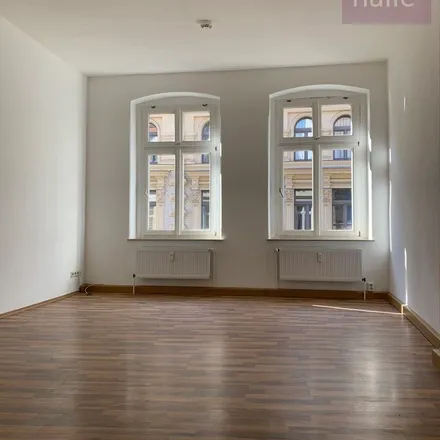 Rent this 3 bed apartment on Große Ulrichstraße 46 in 06108 Halle (Saale), Germany