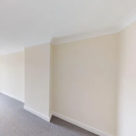 Image 4 - 6 Selkirk Way, Nottingham, NG5 2DY, United Kingdom - Apartment for rent