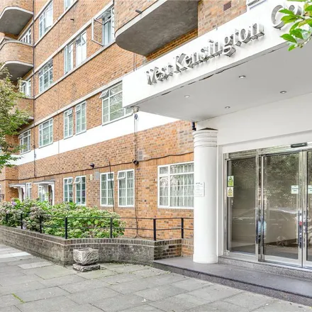 Image 3 - West Kensington Court, Edith Villas, London, W14 8XU, United Kingdom - Apartment for rent