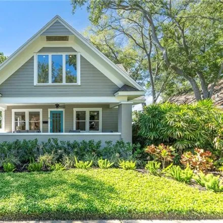 Image 1 - 458 13th Avenue Northeast, Saint Petersburg, FL 33701, USA - House for sale