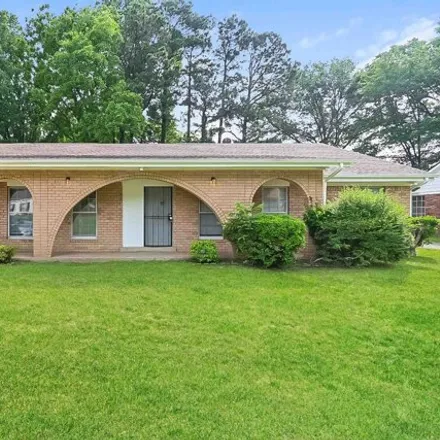 Rent this 3 bed house on 3520 Clarke Road in Memphis, TN 38115