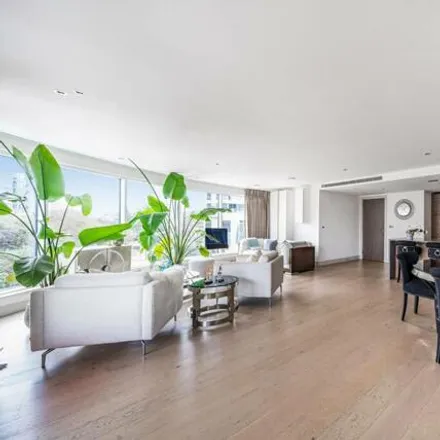 Buy this 2 bed apartment on Counter House in 1 Park Street, London