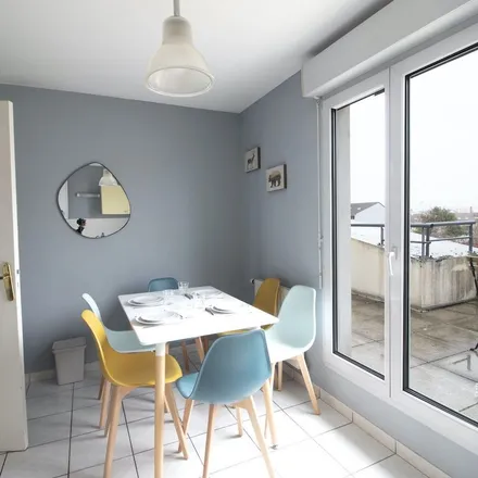 Rent this 1 bed apartment on 203 Avenue Félix Faure in 69003 Lyon, France