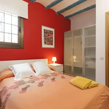Rent this 3 bed apartment on Carrer Nou de la Rambla in 21, 08001 Barcelona