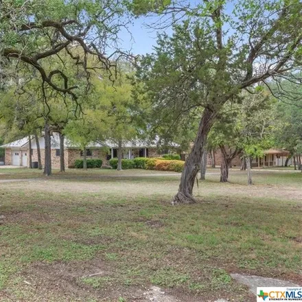 Image 2 - 31 Lake Forest Drive, Morgans Point Resort, TX 76513, USA - House for sale