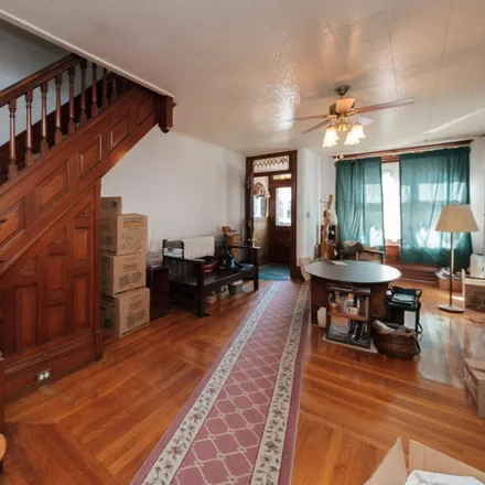 Image 5 - 1035 Franklin Street, Reading, PA 19602, USA - Townhouse for sale