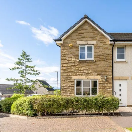 Rent this 3 bed townhouse on Willow Court in Stewarton, KA3 3FA