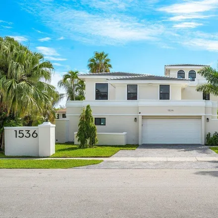 Buy this 4 bed house on 1536 Southwest 5th Avenue in Boca Raton, FL 33432