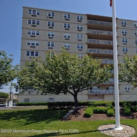 Image 1 - 92 Waterview, Long Branch, NJ 07740, USA - Condo for sale