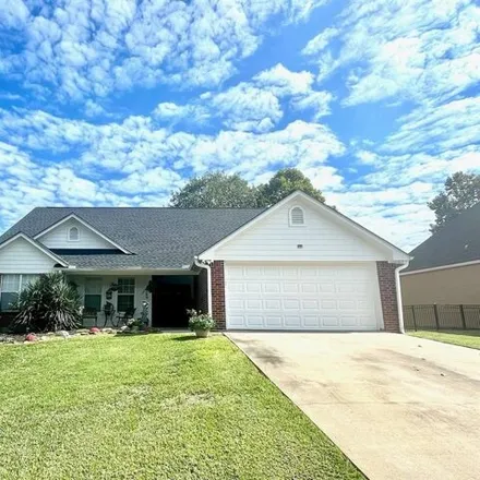 Buy this 3 bed house on Frisch Auf Valley Country Club in 575 Country Club Drive, La Grange